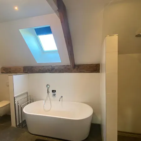 Bed & Breakfast Idylle Aan Zee Incl 2 Wellnessstudios Sint Maartensvlotbrug