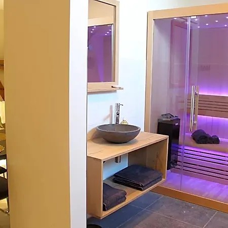 Idylle Aan Zee Incl 2 Wellnessstudios Nocleg ze śniadaniem Sint Maartensvlotbrug