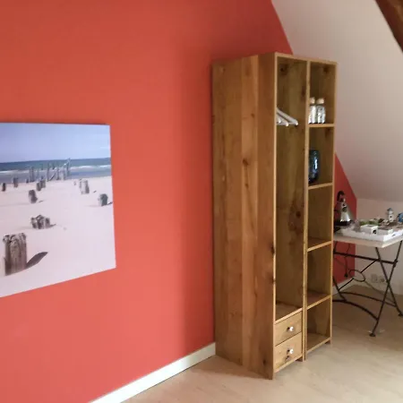 Idylle Aan Zee Incl 2 Wellnessstudios Oda ve Kahvaltı 4*