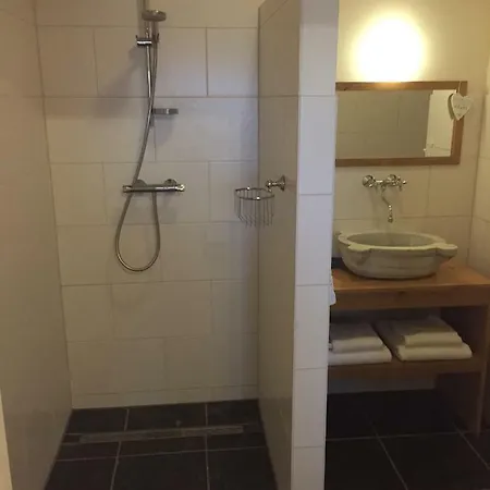 Idylle Aan Zee Incl 2 Wellnessstudios Oda ve Kahvaltı