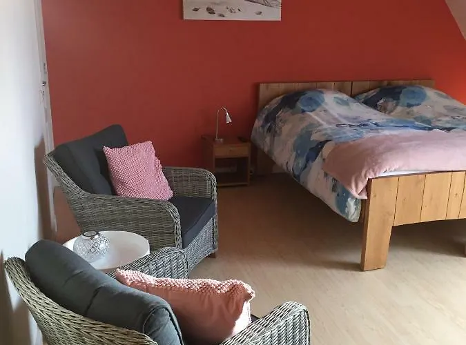 Idylle Aan Zee Incl 2 Wellnessstudios Bed & Breakfast