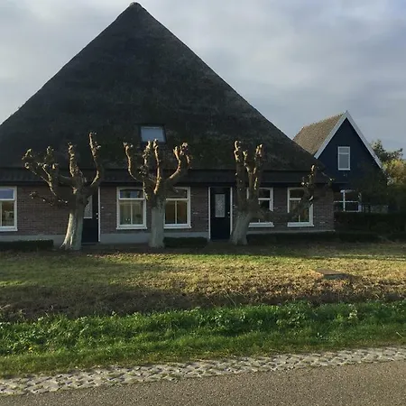 Bed & Breakfast Idylle Aan Zee Incl 2 Wellnessstudios Sint Maartensvlotbrug